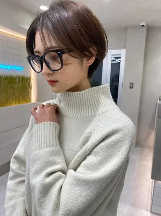 ショート かえ🩶韓国ボブ🎀 透明感カラー🥣のヘアスタイル