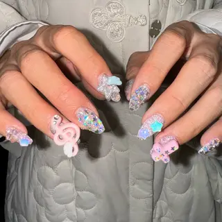 ネイル RIEKO🍒 ワンホン♡推しネイルのネイルデザイン