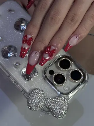 ネイル fein. rion☁️のネイルデザイン