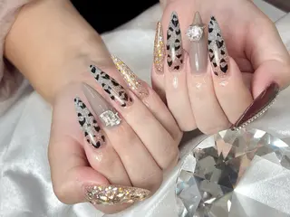 ネイル bijou nails所属・bijou nails　蓮のネイルデザイン