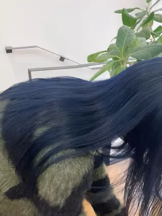 カラー 津田 里菜のヘアスタイル