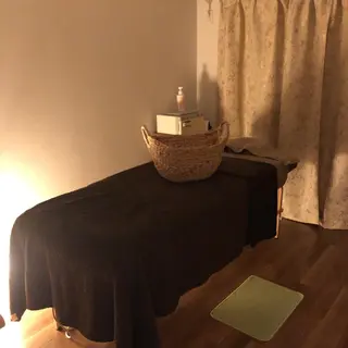 未病ケアサロン EMINY所属・未病ケアサロン EMINY☺︎勝俣のエステ・リラクイメージ