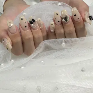 ネイル 東 千夏のネイルデザイン