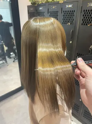 セミロング カラー HIKARU副店長/ ✨️髪質改善のヘアスタイル