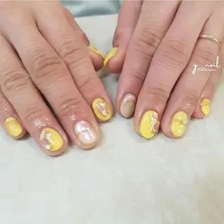ネイル y ___nailのネイルデザイン