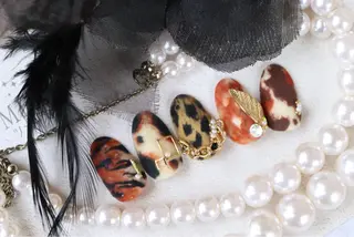 ネイル ネイルN-STYLE スタッフのネイルデザイン