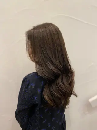 ロング カラー Ash中目黒店 榊間茜のヘアスタイル