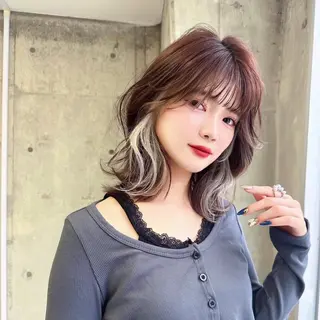 ロング 岡田準希/韓国/透明 感カラー/美髪矯正のヘアスタイル