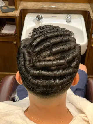 ショート HIRO銀座　バーバーショップ丸の内所属・ヒロ銀座 林のヘアスタイル