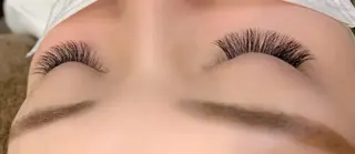 マツエク・マツパ EMANON所属・furuya yukaのマツエク・マツパデザイン