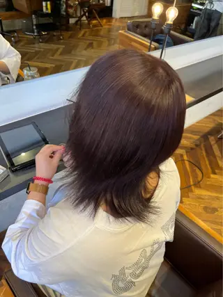 ミディアム カラー HOMIE TOKYO所属・sora / 渋谷 / ハイトーンのヘアスタイル