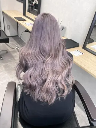 ロング ヘアアレンジ カラー L. OSAKAのヘアスタイル