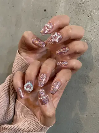 ネイル IROHA NAIL Kurumi🪽🫧のネイルデザイン