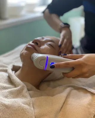 青山 英里香のエステ・リラクイメージ