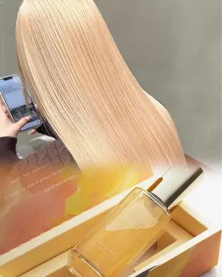 ロング カラー 🥇KEN /レイヤー/艶カラーのヘアスタイル