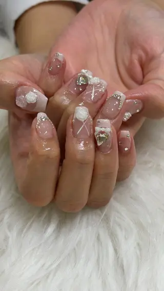 ネイル GO TODAY シェアサロン 渋谷Orla店所属・シオリ ⪩⪨のネイルデザイン