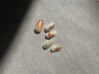 ネイル nailroom Anmie.のネイルデザイン