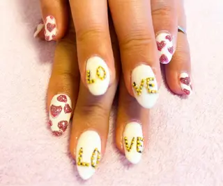 ネイル 上村 未来のネイルデザイン