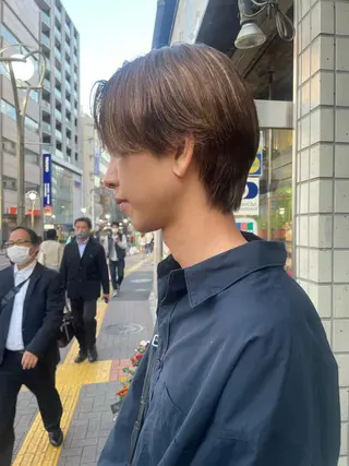 パーマ メンズ RIN／韓国ヘア レイヤーカットのヘアスタイル