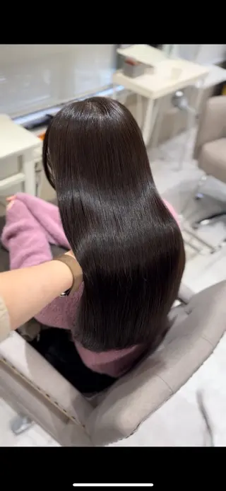 ロング 神戸で縮毛矯正/髪質 改善/お任せくださいのヘアスタイル