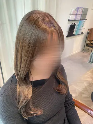 ロング 荻原 心愛のヘアスタイル
