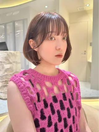 ショート カラー かえ🩶韓国ボブ🎀 透明感カラー🥣のヘアスタイル