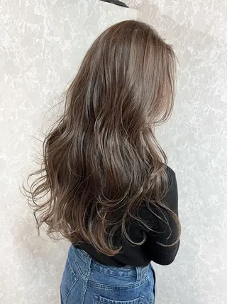 ロング カラー 池田 真衣のヘアスタイル