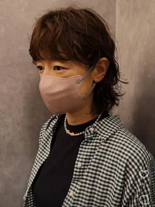 ミディアム 古沢 新のヘアスタイル