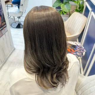 ミディアム カラー 吉田 新平のヘアスタイル