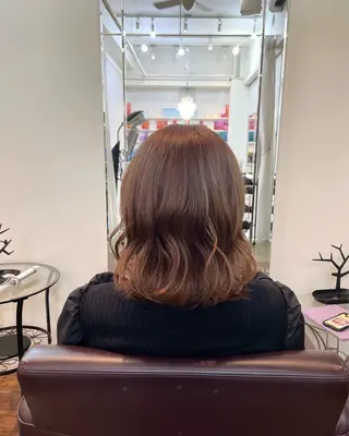 ミディアム 🍒桜井 優華🍒のヘアスタイル