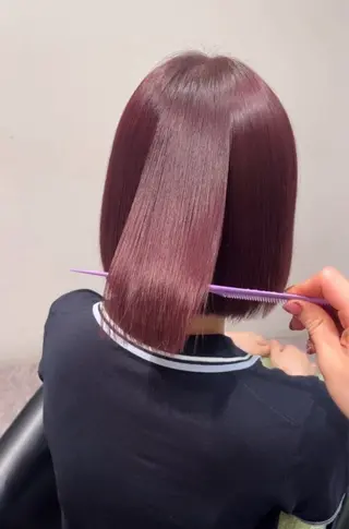 ショート カラー 余崎 優花のヘアスタイル
