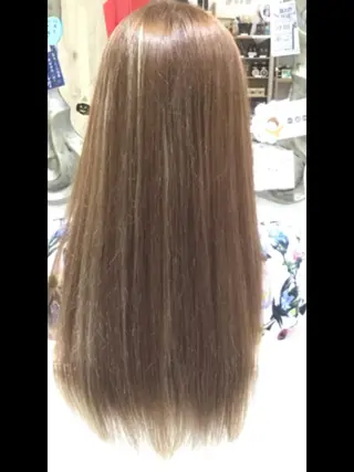 ロング カラー 松吉 純平のヘアスタイル