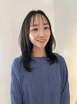 セミロング Mirror'所属・韓国ヘア/ショート 押本恵一のヘアスタイル