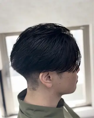 メンズ 遠藤 健登のヘアスタイル