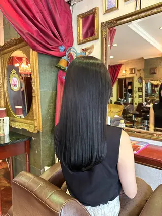 ロング 【レイヤー/韓国風 /髪質改善】RINのヘアスタイル