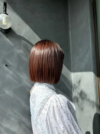 ショート カラー ラ　カルモ所属・Tomo とものヘアスタイル