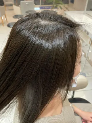 ロング カラー JERICHO HAIR所属・河野 由佳の眉毛・アイブロウイメージ