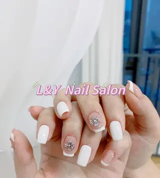 ネイル L&Y Nail🎀 思雪のネイルデザイン