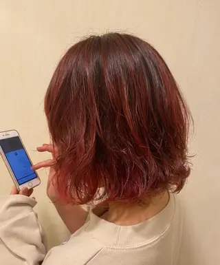 ショート 小沢 美波のヘアスタイル