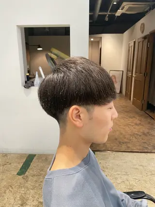 メンズ THEDAY CUT&CULTURE SHOP所属・山下 響輝のヘアスタイル