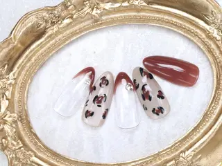 ネイル へぜリヒ ·もものネイルデザイン