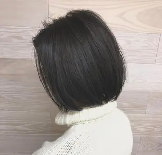 カラー ショートカット 🌸 飯野 舞桜のヘアスタイル