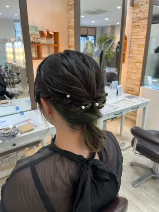 ヘアアレンジ KEEN.渋沢/ 横溝小夏のヘアスタイル