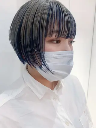 ショート nuu所属・💜ショート💜 ウルフ、ボブ二色亜美のヘアスタイル
