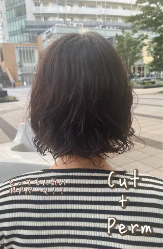 ショート パーマ 髪師kenjiro所属・五十嵐 未悠のヘアスタイル