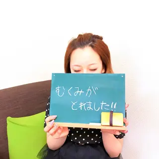 小顔ハーブピーリング 美容鍼/毛穴洗浄のエステ・リラクイメージ