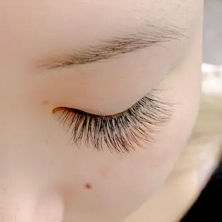 マツエク・マツパ W aikoの眉毛・アイブロウイメージ