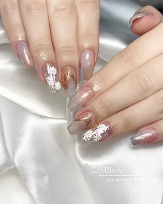 ネイル Li'a Bloom所属・🦋🤍 madoka🤍のネイルデザイン