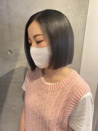 ショート 室谷 侑奈のヘアスタイル