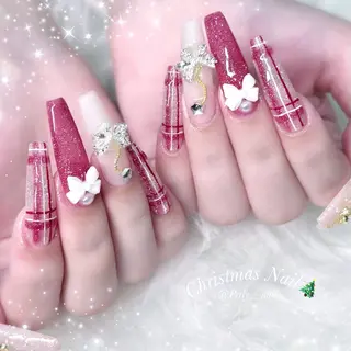 ネイル 🎀mahiro🎀 #ガーリーのネイルデザイン